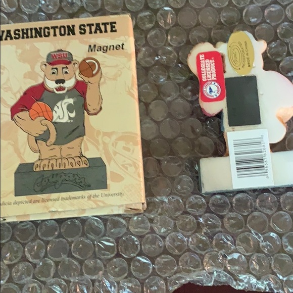 COLLEGE MERCH NIB - Picture 4 of 8